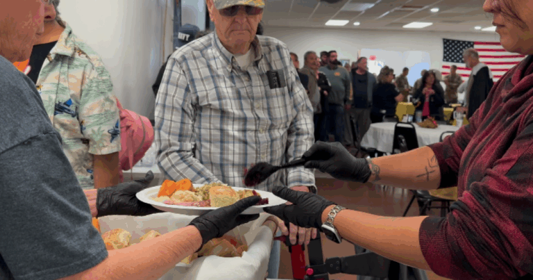 american-legion-post-52-delivers-thanksgiving-meals-to-community
