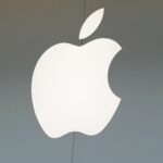 apple-and-issey-miyake-unveil-innovative-3d-knitted-iphone-accessory