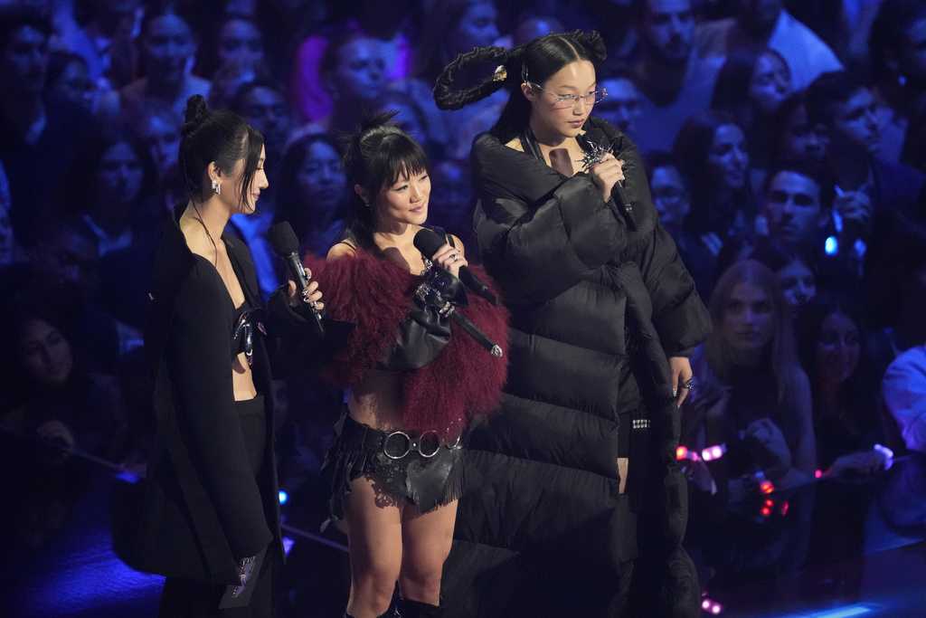 aspiring-musicians-get-vip-insights-from-k-pop-star-at-berklee