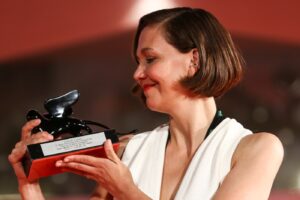 celebrating-birthdays-and-horoscopes-for-november-16-2025