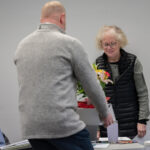 chehalis-school-district-honors-retiring-board-members-in-ceremony