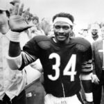 chicago-remembers-walter-payton-bears-legend-dies-at-45
