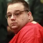 cosa-nostra-boss-pleads-to-live-with-el-chapo-for-mental-health