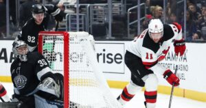 devils-dominate-kings-4-1-mercer-shines-with-two-goals