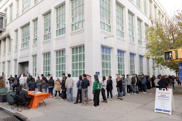 early-voting-closes-in-nyc-with-record-735-000-ballots-cast