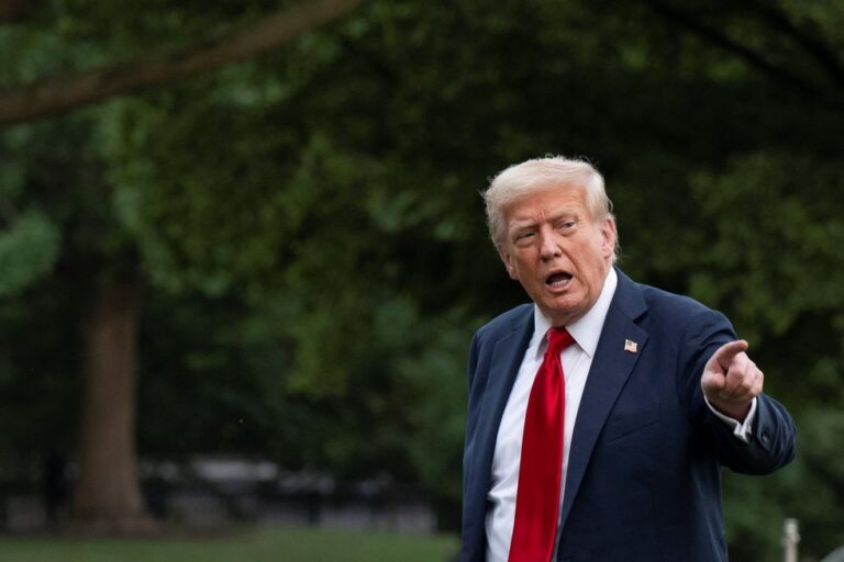 ex-white-house-reporter-recalls-tense-confrontation-with-trump