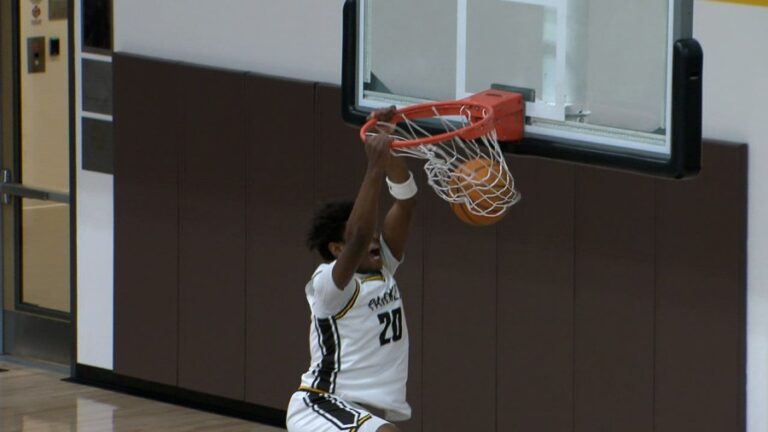 francis-parker-dominates-oceanside-with-86-32-victory