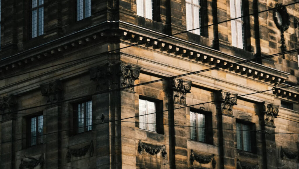fujifilm-x-m5-takes-on-amsterdam-s-streets-in-morning-light