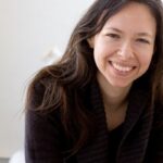 girlfriend-s-tinder-subscription-sparks-relationship-crisis