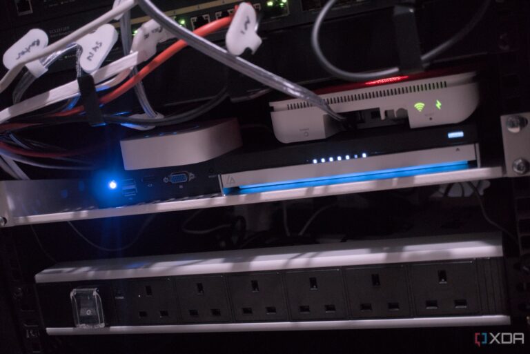 homeowners-take-control-secure-smart-homes-without-internet