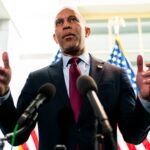 jeffries-addresses-media-after-democrats-major-election-victories