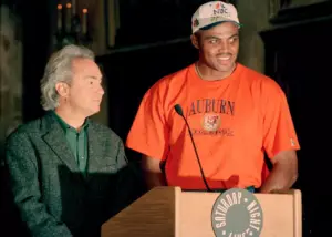 kate-mckinnon-celebrates-charles-barkley-s-comedic-talent-on-podcast