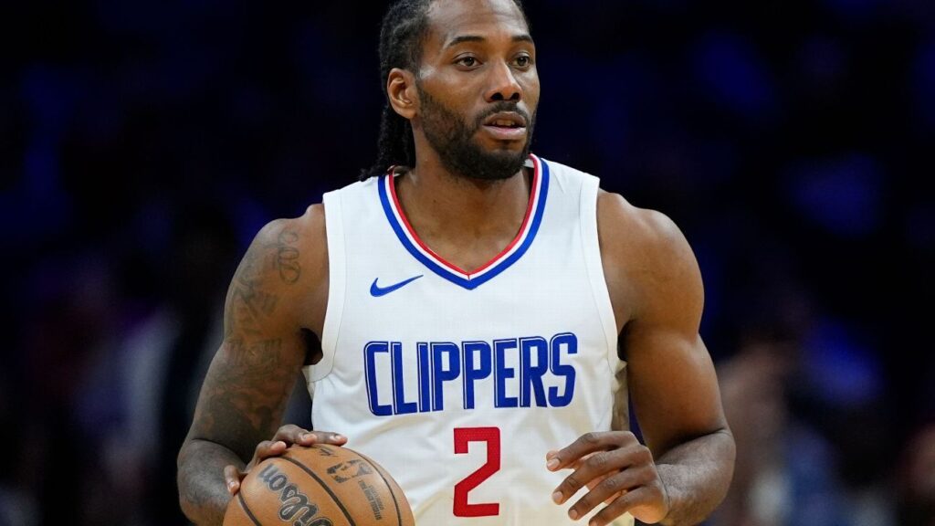 kawhi-leonard-set-to-return-for-clippers-vs-cavs-on-sunday
