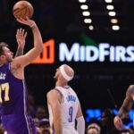 lakers-overpowered-by-thunder-in-121-92-loss-lebron-s-impact-questioned