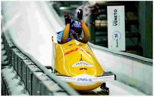 laura-nolte-claims-victory-in-bobsled-test-event-at-cortina