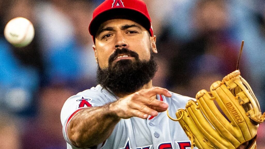 los-angeles-angels-negotiating-anthony-rendon-contract-buyout