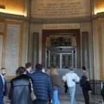 louvre-museum-to-install-100-cameras-after-102m-heist