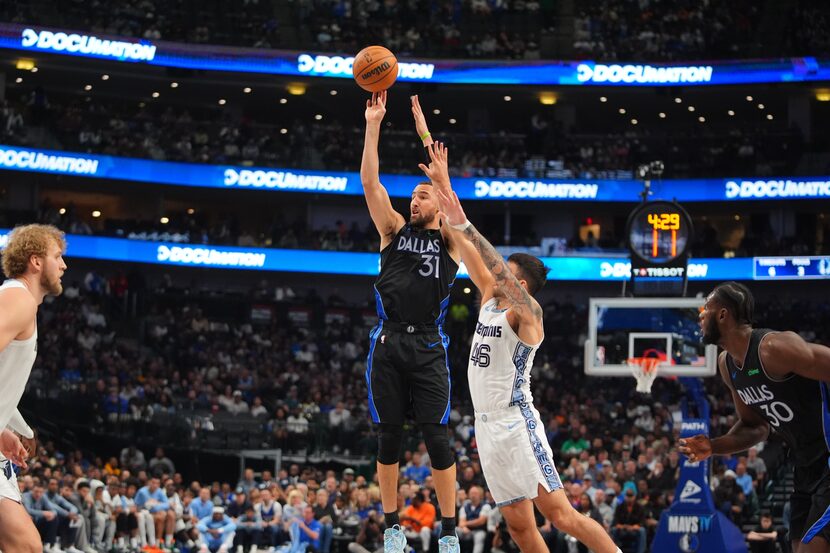 mavericks-suffer-setback-with-102-96-loss-to-grizzlies