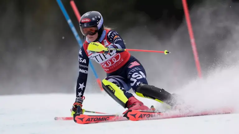mikaela-shiffrin-tops-first-run-at-world-cup-slalom-in-colorado