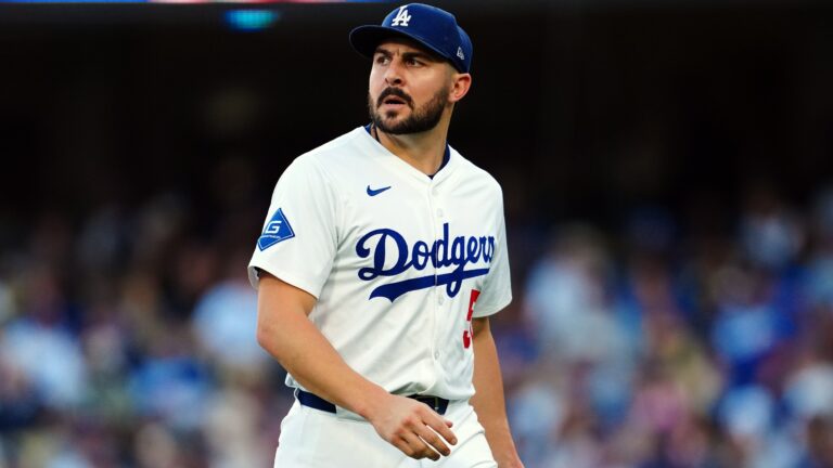 mlb-star-alex-vesia-reveals-heartbreaking-loss-of-baby-daughter