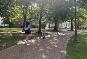 navigating-freshman-life-a-journey-between-two-time-zones