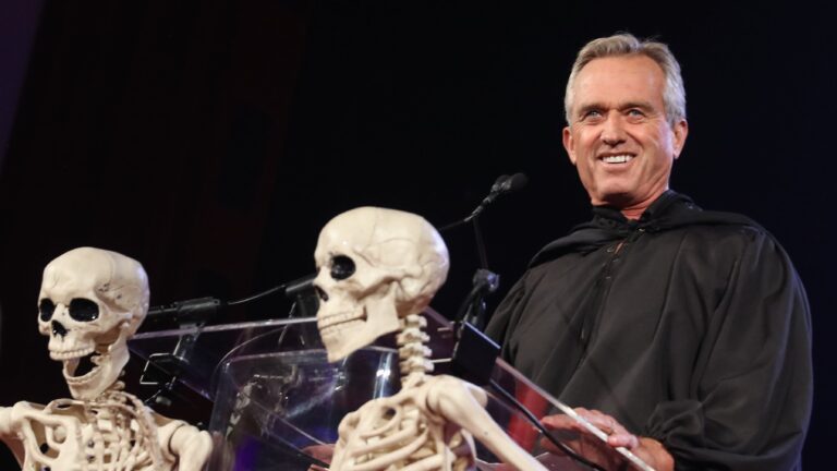 neighbors-troll-rfk-jr-with-halloween-display-on-vaccines