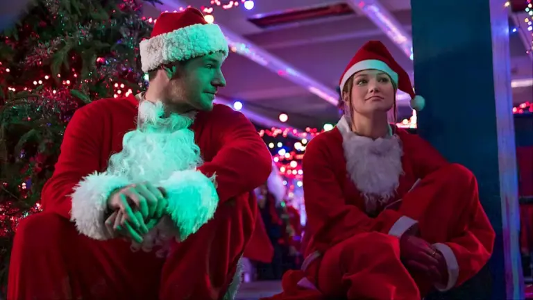 netflix-s-jingle-bell-heist-delivers-festive-fun-and-twists