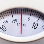 new-study-reveals-why-students-pack-on-the-freshman-15-now