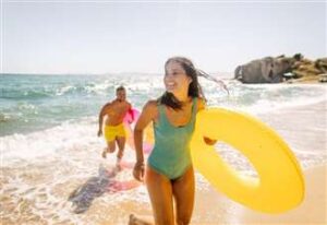 newark-advertiser-offers-free-vouchers-for-christmas-shopping-now