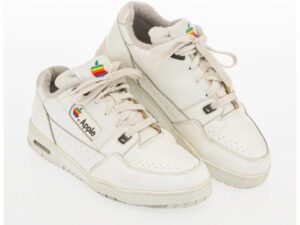 rare-apple-employee-merchandise-fetches-thousands-at-auction