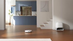 save-up-to-1-300-this-black-friday-with-roborock-vacuum-deals