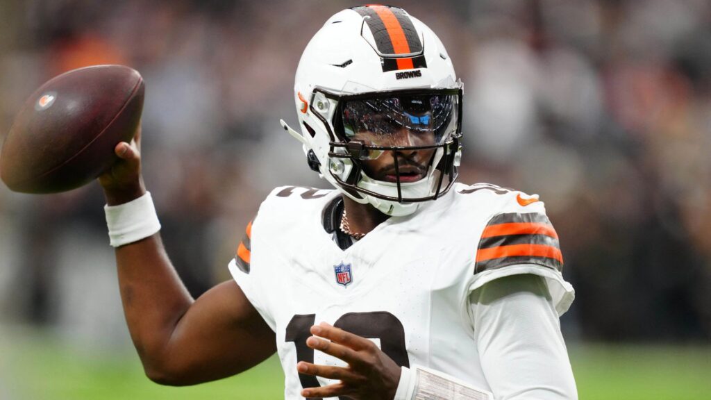 shedeur-sanders-thanks-trump-after-nfl-starting-debut-victory