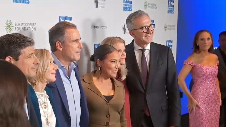 stand-up-for-heroes-raises-over-100m-for-veterans-at-nyc-event