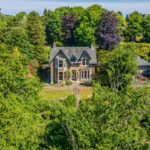 stunning-5-bedroom-historical-residence-hits-market-for-995-000