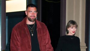 taylor-swift-deeply-touched-by-travis-kelce-s-rainbow-watch