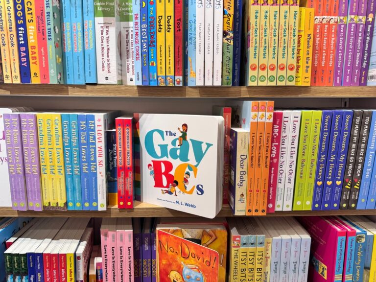 tennessee-libraries-close-to-remove-transgender-books-from-shelves