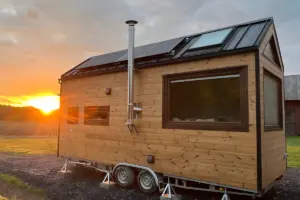 tiny-house-revolution-inside-the-172-sq-ft-sofia-design