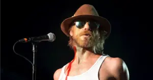 todd-snider-influential-country-singer-dies-at-59