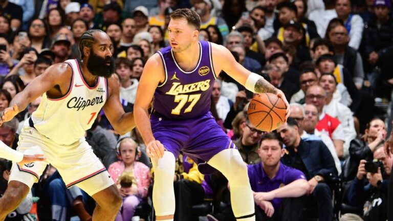 urgent-fantasy-basketball-tips-key-picks-for-friday-s-11-game-slate