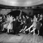 vintage-photos-reveal-life-in-the-1920s-a-cultural-snapshot