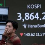 wall-street-rallies-as-stocks-close-higher-after-volatile-week