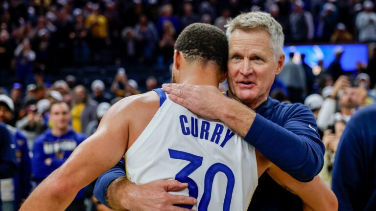 warriors-coach-calls-for-team-resilience-without-stephen-curry
