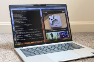 windows-11-transforms-desktop-experience-with-komorebi-tiling-manager
