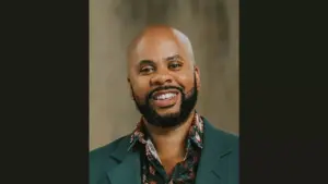 woman-seeks-to-restore-trust-after-40-year-friendship-ends