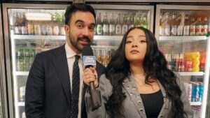 zohran-mamdani-engages-bodega-cat-coca-in-nyc-mayoral-campaign