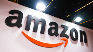 amazon-launches-urgent-holiday-deal-2-in-1-tablet-for-80-