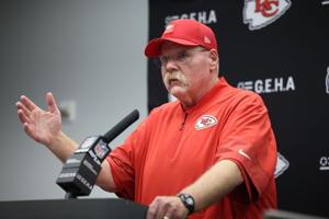 andy-reid-remains-confident-despite-chiefs-playoff-challenges