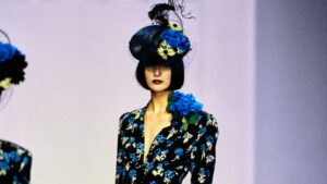 anna-sui-unveils-vibrant-spring-1995-ready-to-wear-collection