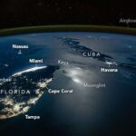 astronaut-captures-stunning-nighttime-view-of-florida-and-cuba
