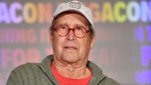 chevy-chase-reveals-health-scare-i-came-back-from-the-dead-